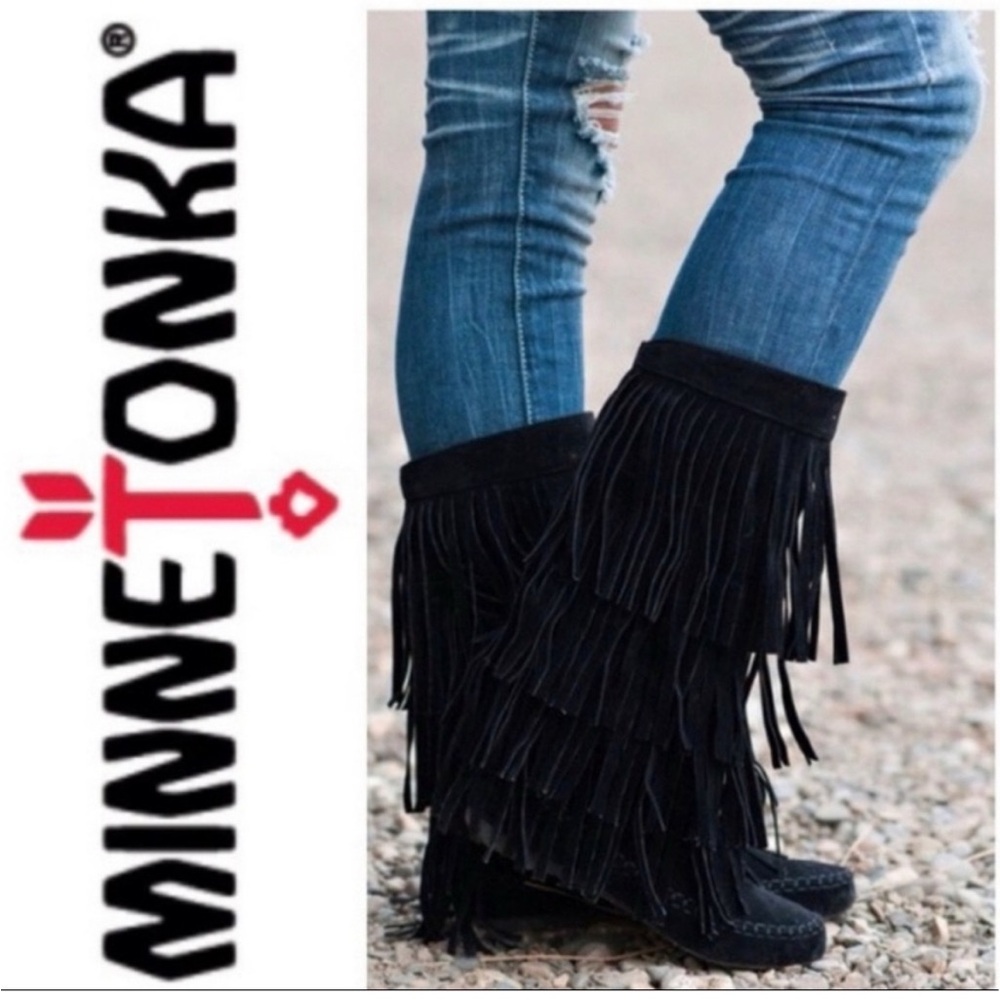 Minnetonka 3 tier black suede fringe boot - Picture 9 of 12